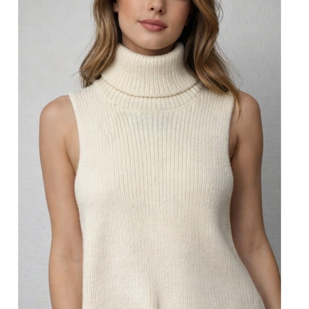 NWT Forever 21 Cream Knit Turtleneck Crop Sleeveless Sweater Vest Top Size L